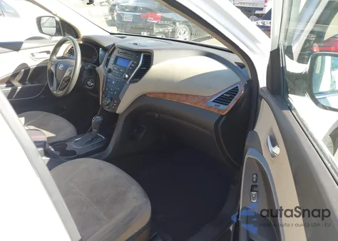 2013 Hyundai Santa Fe Sport z USA, uszkodzony, nr VIN 5XYZT3LB4DG120445